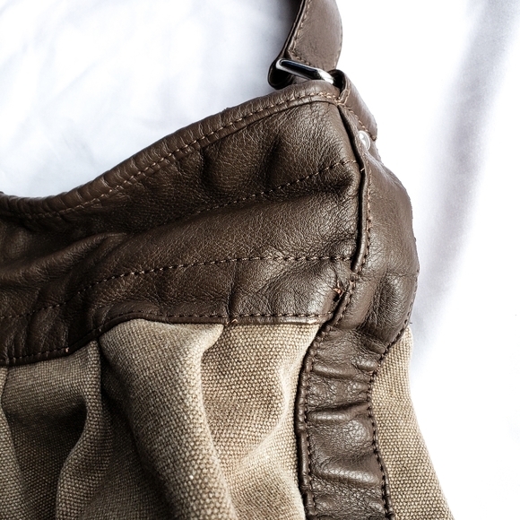 Free w/ purchase! Zara Vintage Hobo Bucket Bag - Picture 8 of 16